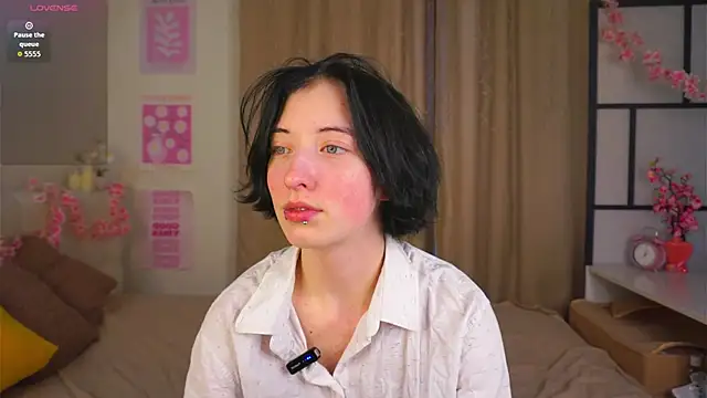 JuanaFriesz online show from 03-01-26, 09:11