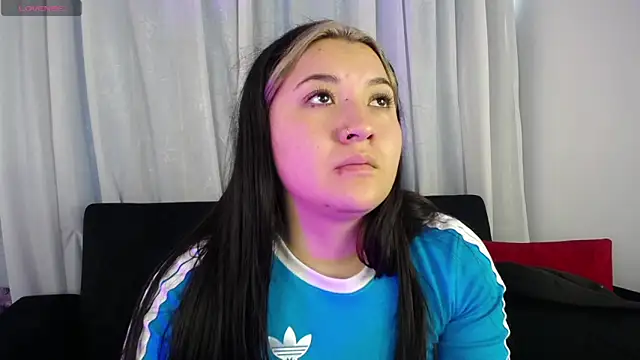 Snapshot of Annie_A_ chatting on 10-07-25, 09:12 Annie A online show from 10-07-25, 09:12