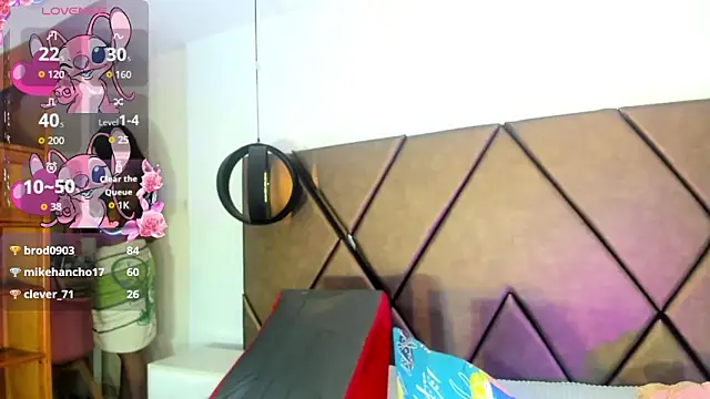 Snapshot of PenelopeGuzman__ chatting on 04-21-26, 07:50 PenelopeGuzman online show from 04-21-26, 07:50