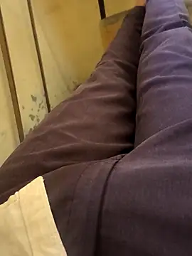 bigdick lickingexpert08 online show from 03-05-26, 09:05