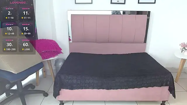 SammySmall F w online show from 01-09-26, 09:27