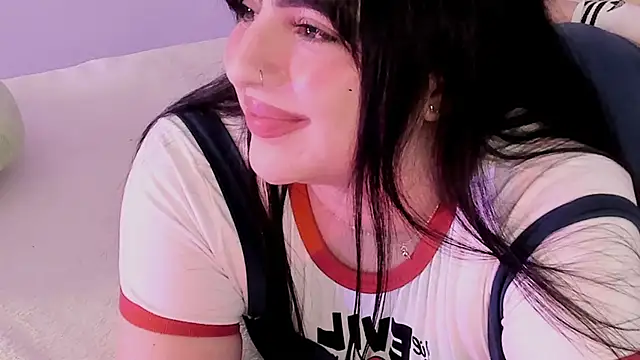 Camila Matinez  online show from 01-06-26, 01:42