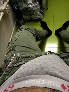 AXEL 84 online show from 12-01-25, 02:00