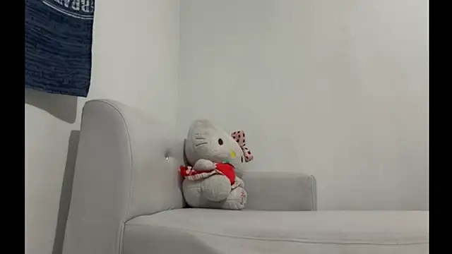 aliciia 23 online show from 09-19-25, 03:41