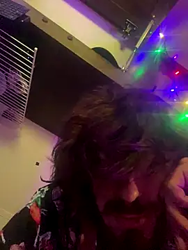 Snapshot of Unknownstepbrother chatting on 09-30-25, 07:24 Unknownstepbrother online show from 09-30-25, 07:24