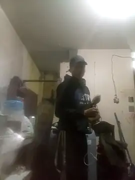 Snapshot of Bebicho14 chatting on 09-16-25, 05:19 Bebicho14 online show from 09-16-25, 05:19