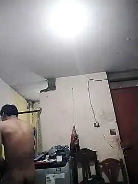 Bebicho14 online show from 02-13-26, 01:29