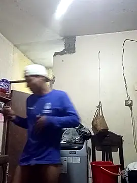 Bebicho14 online show from 04-08-26, 12:10