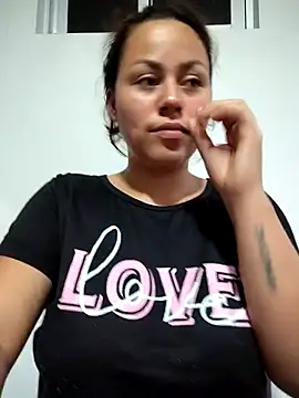 camila-titis online show from 02-14-26, 04:09