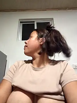 camila-titis online show from 03-29-26, 02:33