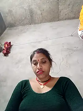 Snapshot of Sandhya_x chatting on 10-02-25, 05:03 Sandhya x online show from 10-02-25, 05:03