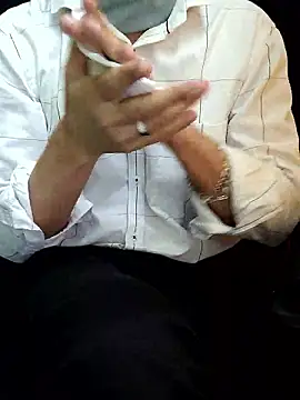 chocolate alone online show from 12-02-25, 09:25