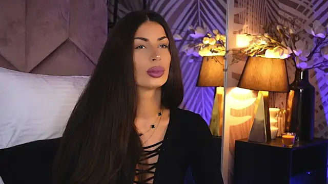 EvaRhea online show from 11-03-25, 03:52