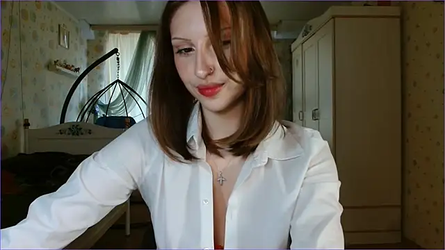 RuxaShade online show from 03-17-26, 12:08