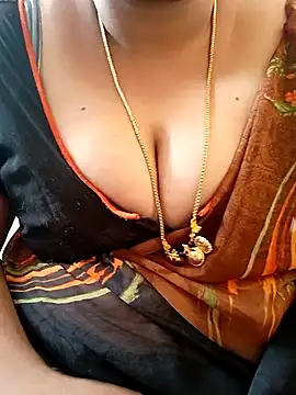 Snapshot of Geetha227 chatting on 04-19-26, 12:15 Geetha227 online show from 04-19-26, 12:15