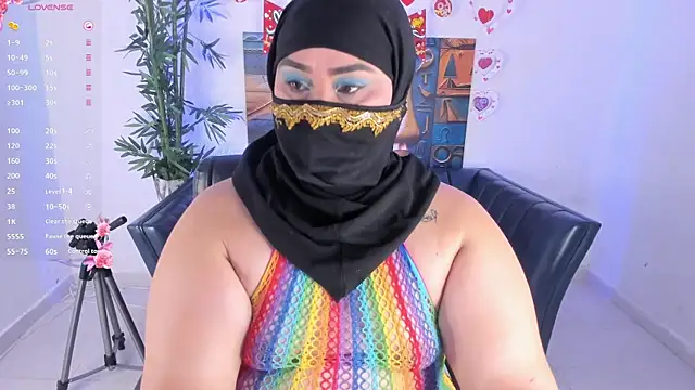 Snapshot of samanee_konn chatting on 05-01-26, 06:56 samanee konn online show from 05-01-26, 06:56