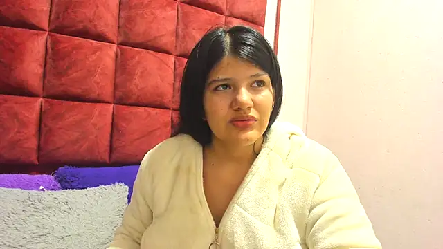 AANGELADIAZZ online show from 10-15-25, 05:02