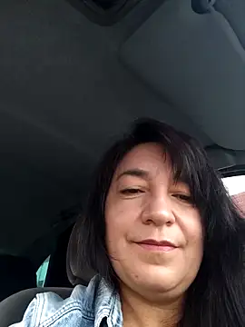 Snapshot of MAFE__29 chatting on 04-21-26, 12:44 MAFE 29 online show from 04-21-26, 12:44
