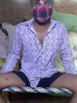 uniquesexyboy5689 online show from 05-10-26, 05:12