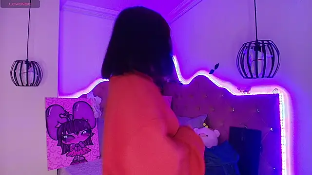 Snapshot of sophiievv chatting on 10-19-25, 07:58 sophiievv online show from 10-19-25, 07:58