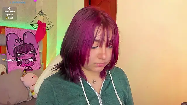 sophiievv online show from 12-20-25, 07:15