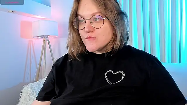 Alissa S online show from 11-11-25, 04:29