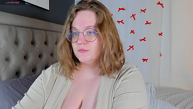 Alissa S online show from 02-12-26, 12:44