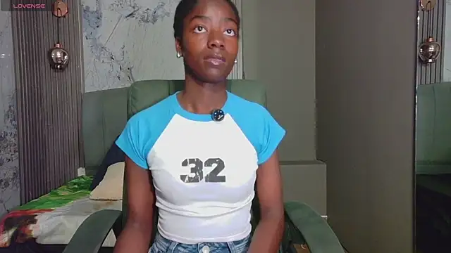 katia green1 online show from 11-17-25, 11:49