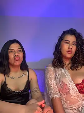 Snapshot of _Sara_london_ chatting on 06-29-26, 03:13 Sara london online show from 06-29-26, 03:13