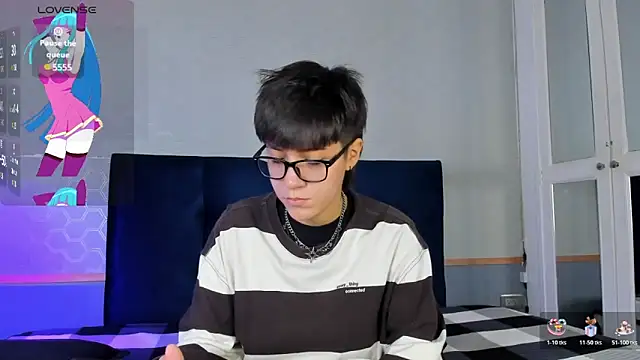 Tsuki Maru online show from 11-24-25, 08:30