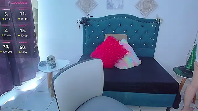 IamBunny f w online show from 10-27-25, 01:37