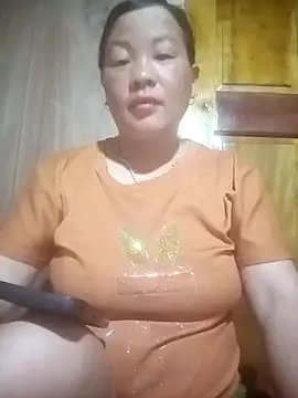 Snapshot of ningchun20 chatting on 07-10-26, 10:01 ningchun20 online show from 07-10-26, 10:01