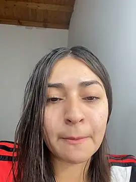 Snapshot of sexybeluxxx chatting on 12-01-25, 12:04 sexybeluxxx online show from 12-01-25, 12:04