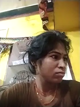 Snapshot of Susila_ji chatting on 11-12-25, 11:25 Susila ji online show from 11-12-25, 11:25