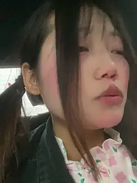 xixi 28 online show from 10-15-25, 01:50