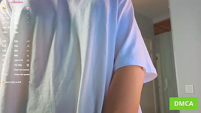 JuliannaWenger online show from 10-29-25, 07:15