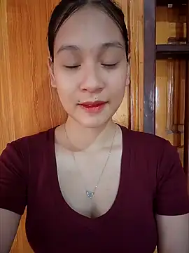 ChiecumBae online show from 10-12-25, 01:04