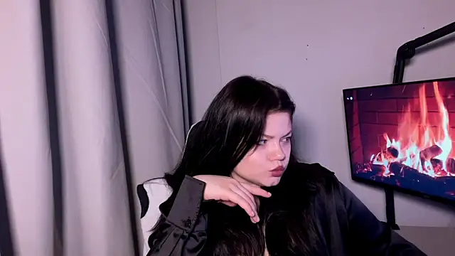 GoddessDarina online show from 10-30-25, 03:57