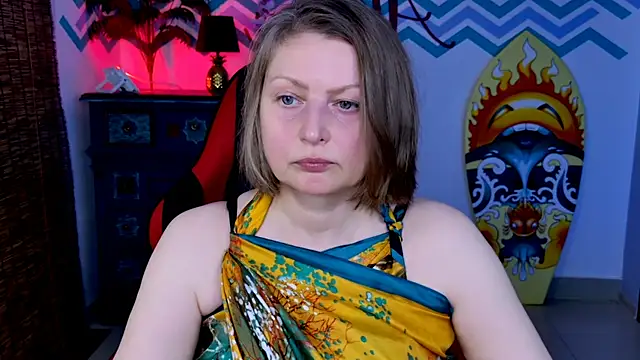 TiffanyBrauny online show from 10-13-25, 01:44