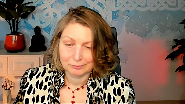 TiffanyBrauny online show from 10-18-25, 03:02