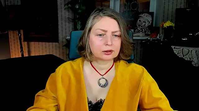 TiffanyBrauny online show from 10-19-25, 10:49