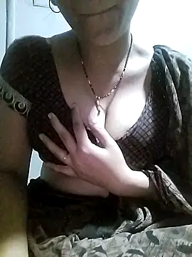 Hottestgirll online show from 11-02-25, 07:27