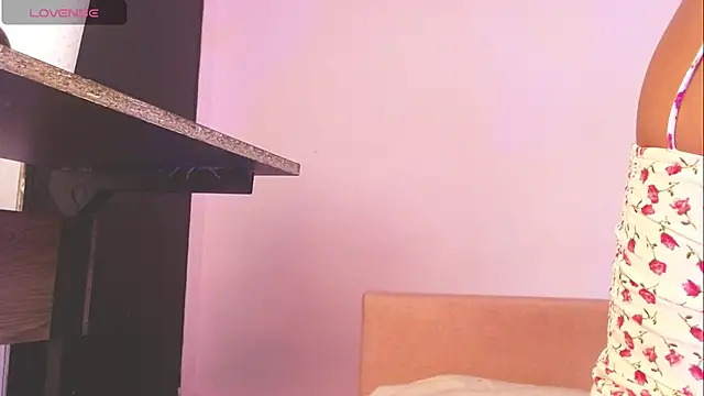 kiity horny  online show from 01-09-26, 12:19