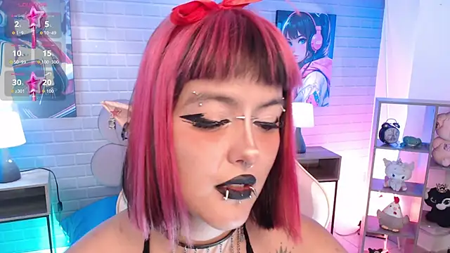Snapshot of lil_candy77 chatting on 06-27-26, 12:10 lil candy77 online show from 06-27-26, 12:10