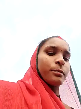 Idhika Jha online show from 10-16-25, 03:18