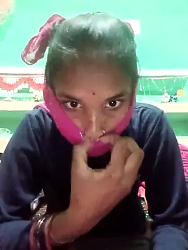 Idhika Jha online show from 11-20-25, 06:24