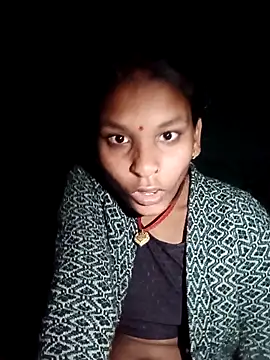 Idhika Jha online show from 11-22-25, 01:15