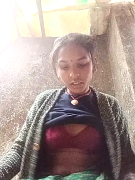 Idhika Jha online show from 12-03-25, 01:46