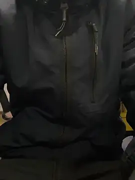 bmwe71 online show from 02-10-26, 01:59