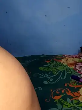 Jennifer Squirt online show from 10-08-25, 06:22